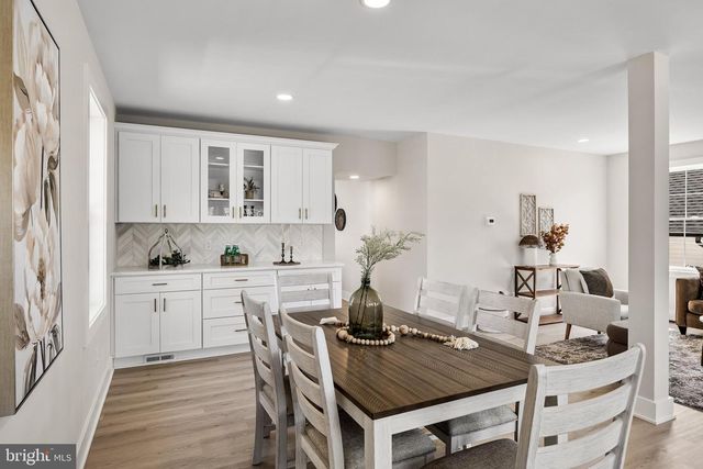 325 PLYMOUTH PL, Cherry Hill, NJ 08002