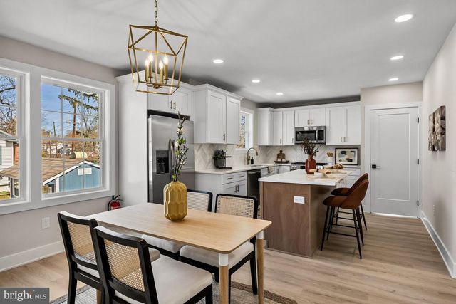 325 PLYMOUTH PL, Cherry Hill, NJ 08002