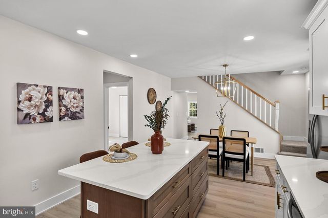 325 PLYMOUTH PL, Cherry Hill, NJ 08002