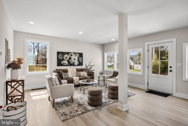 325 PLYMOUTH PL, Cherry Hill, NJ 08002