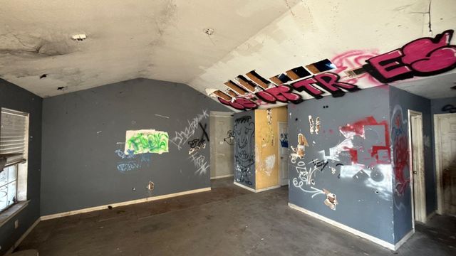 1017 Shadybrook Lane, Seagoville, TX 75159