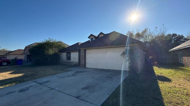 1017 Shadybrook Lane, Seagoville, TX 75159