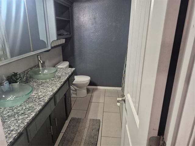 10448 Exter Avenue, Yukon, OK 73099