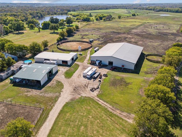 4568 Elm Bottom Circle, Aubrey, TX 76227