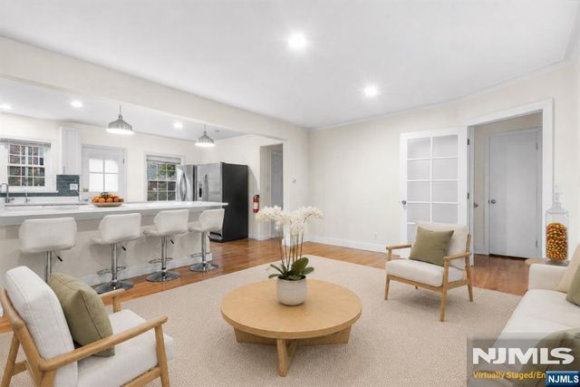 558 Broad Avenue, Leonia, NJ 07605