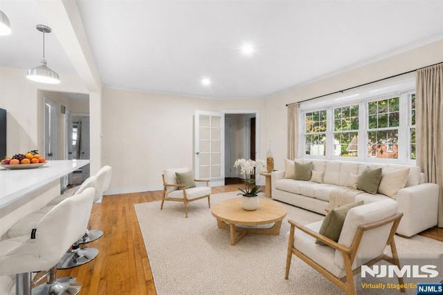 558 Broad Avenue, Leonia, NJ 07605