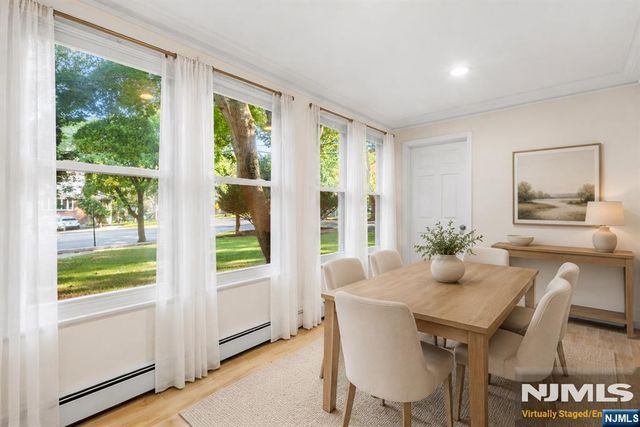 558 Broad Avenue, Leonia, NJ 07605
