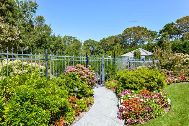 501 Eel River Road, Osterville, MA 02655