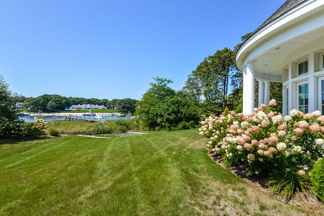 501 Eel River Road, Osterville, MA 02655
