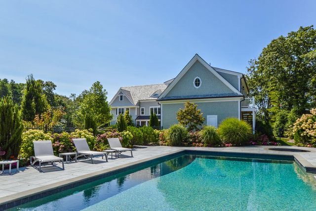 501 Eel River Road, Osterville, MA 02655