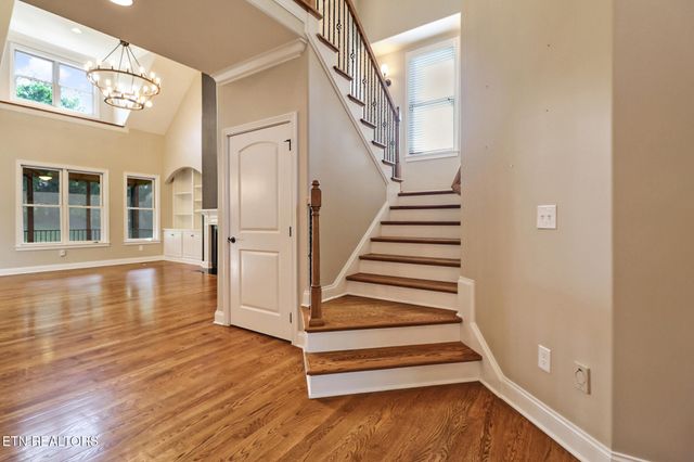 550 Stone Villa Lane, Knoxville, TN 37934
