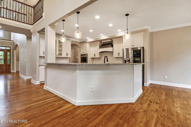 550 Stone Villa Lane, Knoxville, TN 37934