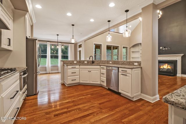 550 Stone Villa Lane, Knoxville, TN 37934