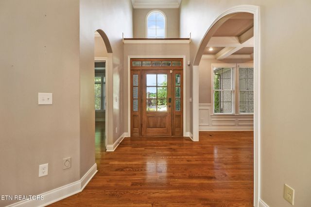 550 Stone Villa Lane, Knoxville, TN 37934