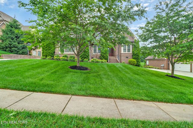 550 Stone Villa Lane, Knoxville, TN 37934