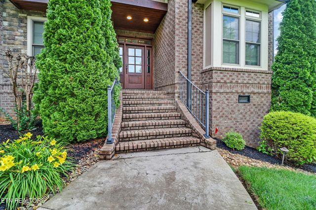 550 Stone Villa Lane, Knoxville, TN 37934