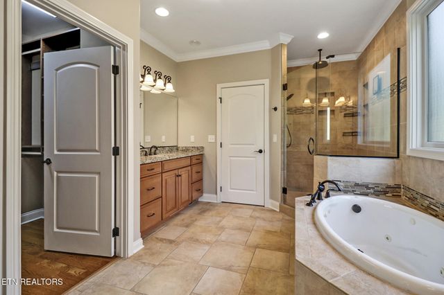 550 Stone Villa Lane, Knoxville, TN 37934