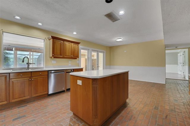 230 HUNTERS TRAIL, Longwood, FL 32779
