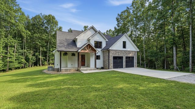 209 Tree Hill Ln, Lynchburg, TN 37352
