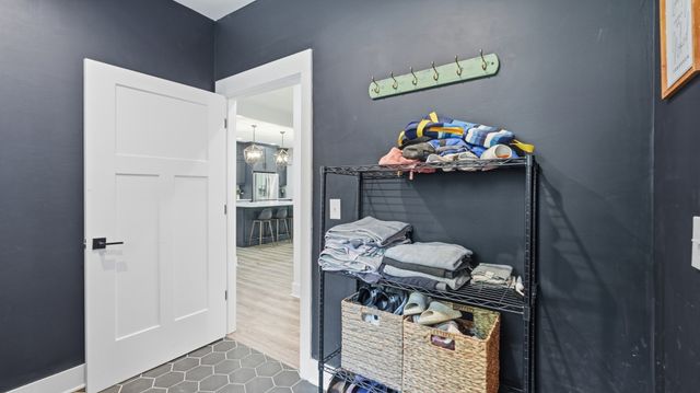 209 Tree Hill Ln, Lynchburg, TN 37352