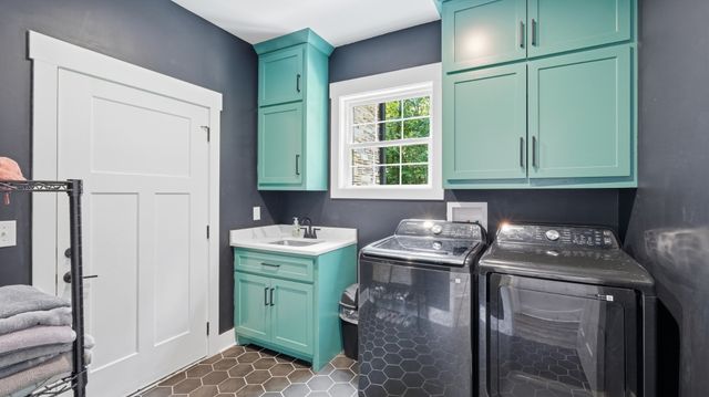 209 Tree Hill Ln, Lynchburg, TN 37352