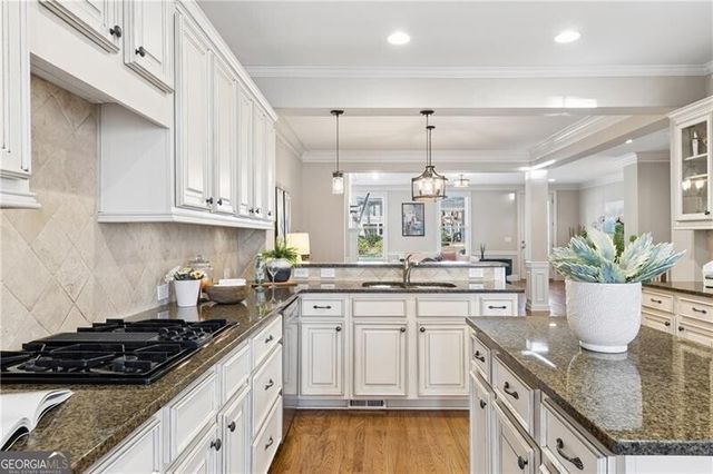 4807 Fairmont Way, Roswell, GA 30075