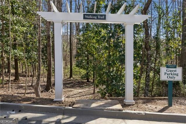 4807 Fairmont Way, Roswell, GA 30075