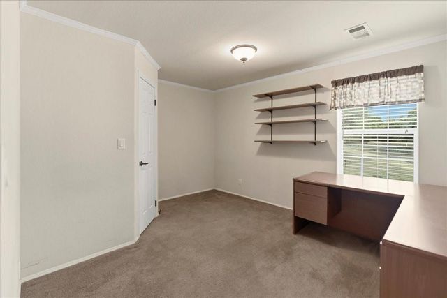 185 Trails End, Driftwood, TX 78620