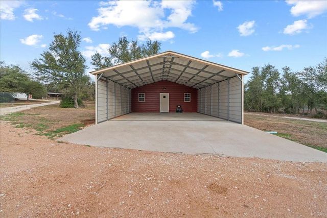 185 Trails End, Driftwood, TX 78620