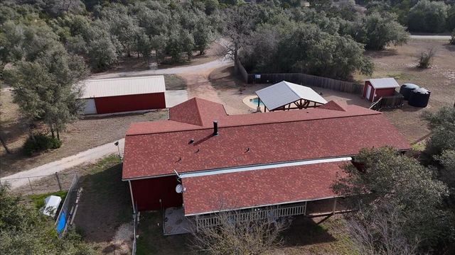 185 Trails End, Driftwood, TX 78620