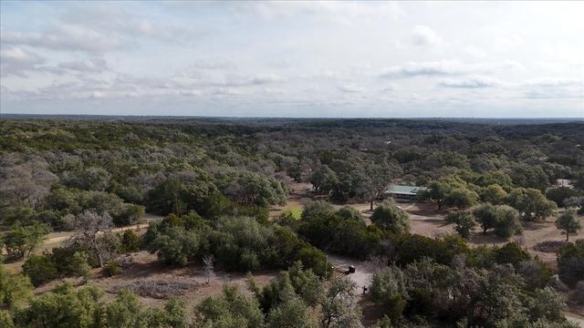 185 Trails End, Driftwood, TX 78620