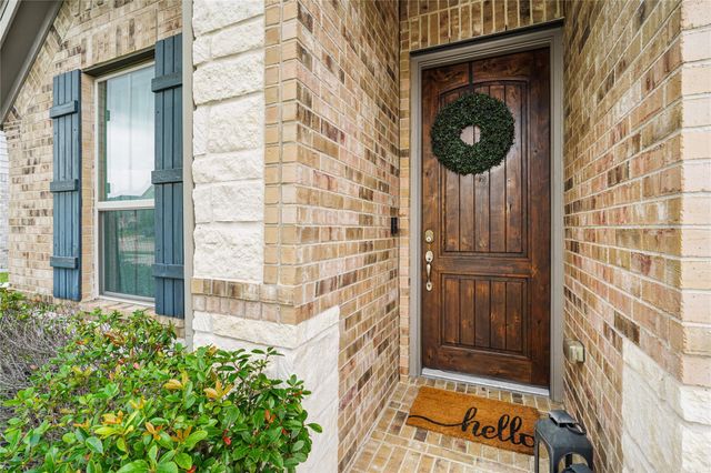 2109 Hickory Valley Court, Pearland, TX 77581