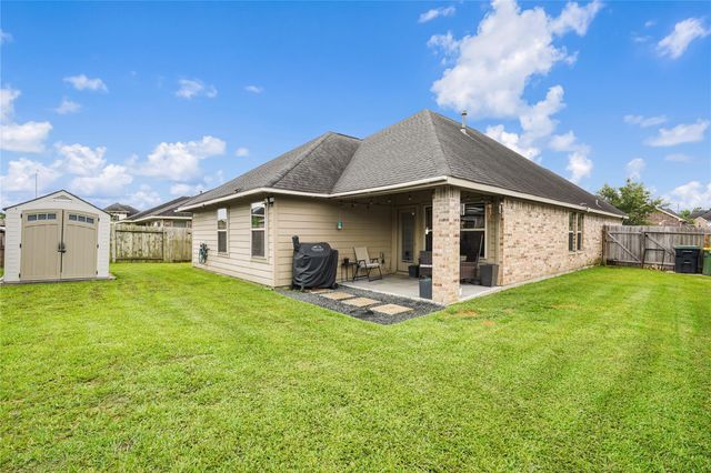 2109 Hickory Valley Court, Pearland, TX 77581