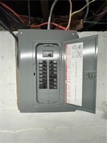 506 Spearman, Farrell, PA 16121