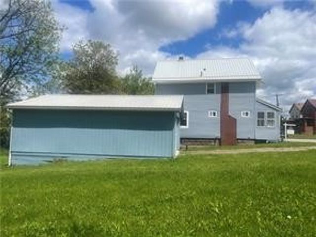 506 Spearman, Farrell, PA 16121