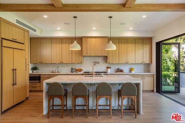 744 Iliff Street, Los Angeles, CA 90272