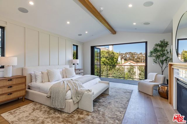 744 Iliff Street, Los Angeles, CA 90272