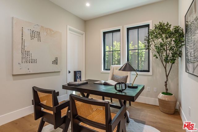 744 Iliff Street, Los Angeles, CA 90272