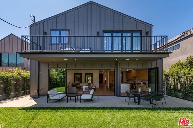 744 Iliff Street, Los Angeles, CA 90272