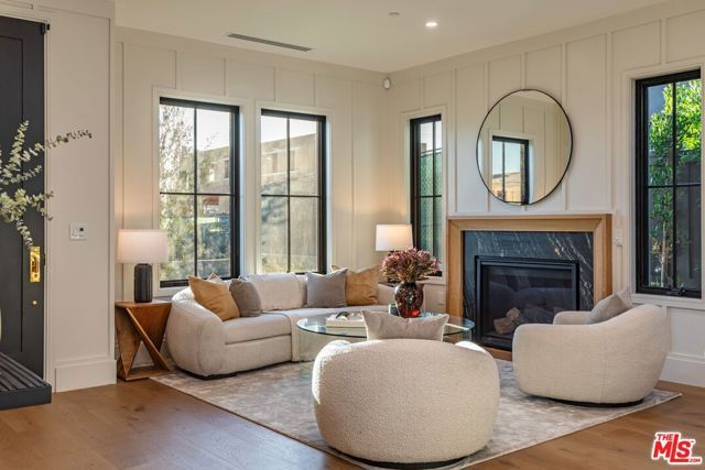 744 Iliff Street, Los Angeles, CA 90272
