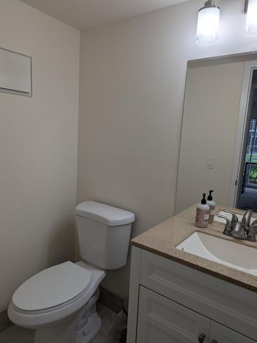 589 Fanshaw O 589, Boca Raton, FL 33434
