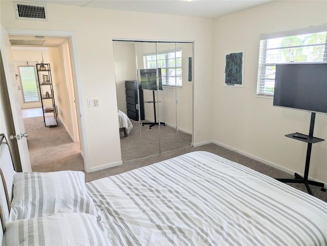 589 Fanshaw O 589, Boca Raton, FL 33434