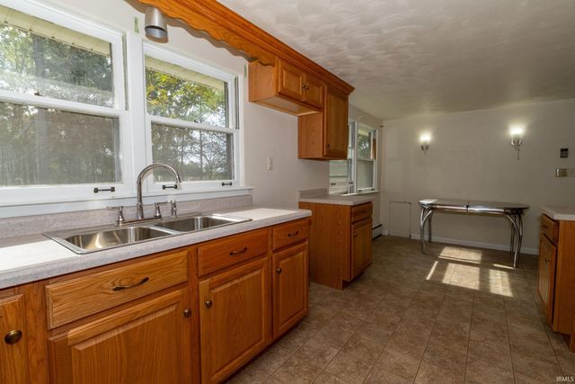 16988 New Road, Bremen, IN 46506