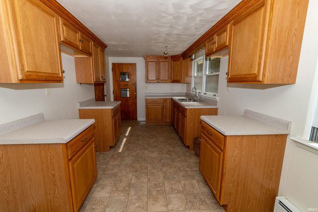 16988 New Road, Bremen, IN 46506