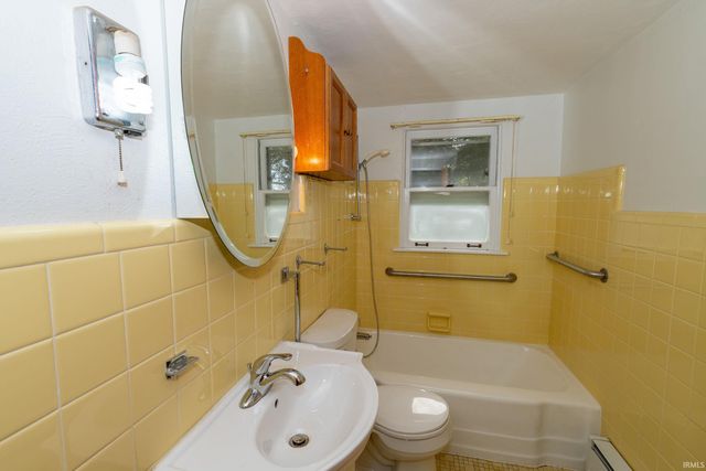 16988 New Road, Bremen, IN 46506