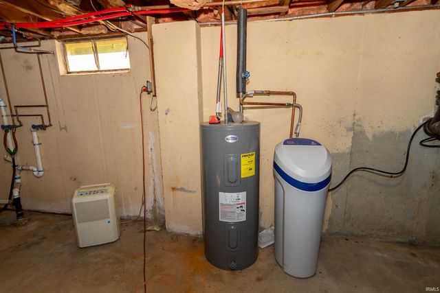 16988 New Road, Bremen, IN 46506