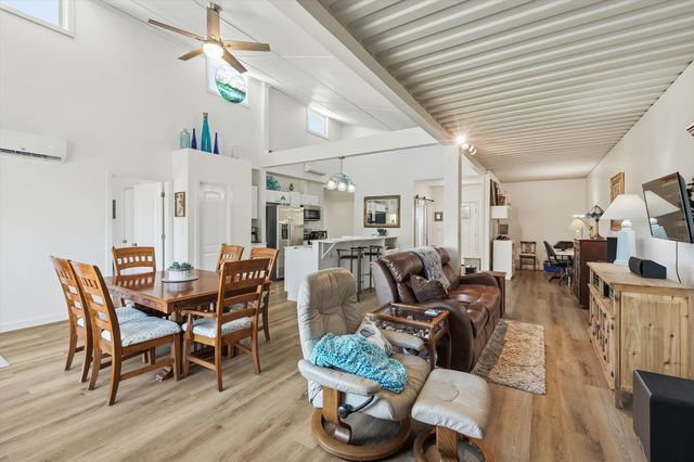 395 Lone Trail, Rhome, TX 76078