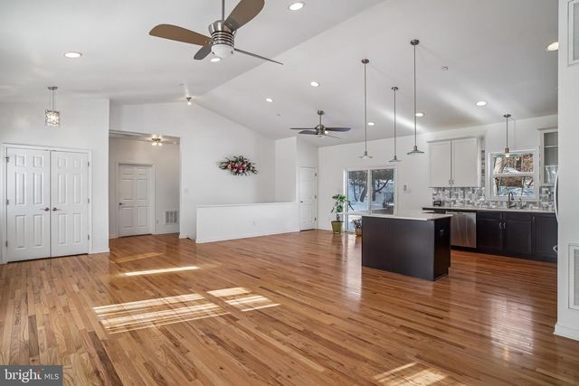 7206 DROUGHT SPRING DR, Frederick, MD 21702