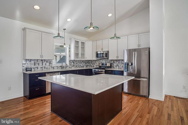 7206 DROUGHT SPRING DR, Frederick, MD 21702