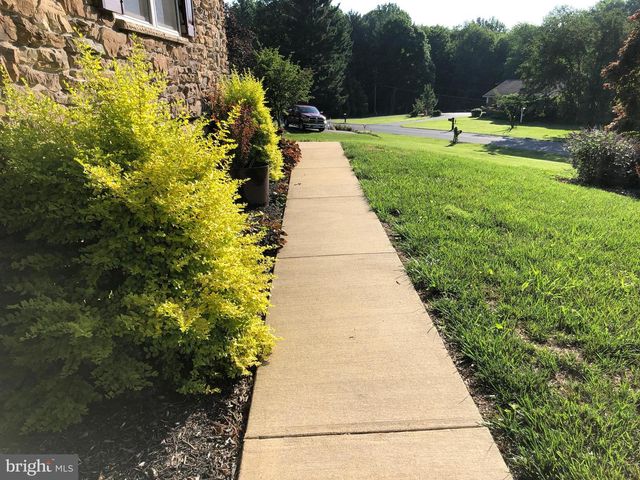 7206 DROUGHT SPRING DR, Frederick, MD 21702